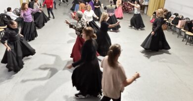 CAPACITACIÓN DE DANZA FOLCLÓRICA Y ZAPATEO