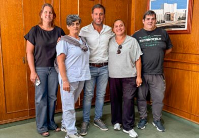 REUNIÓN CON REPRESENTANTES DE LA COMISIÓN DE ARTESANOS