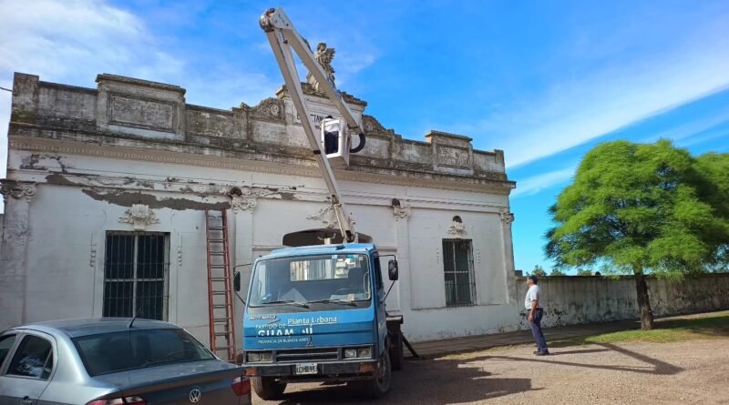🧰Avanzan las medidas para reforzar la seguridad en el cementerio de Guaminí.