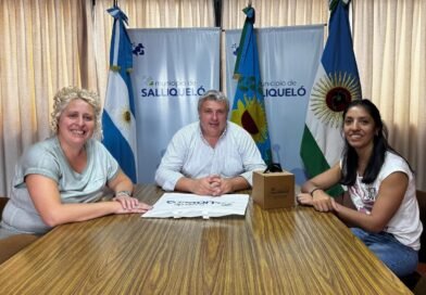 Daniela García, dejó su puesto al frente de la Biblioteca Pública Municipal y Popular “Dr. Andrés Sanséau”.