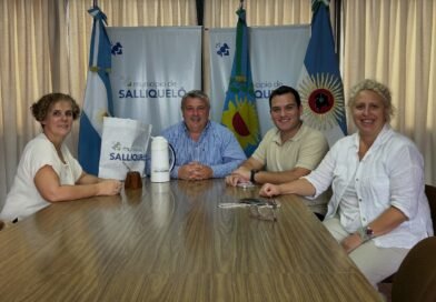 LA SECRETARIA DE JEFATURA DISTRITAL, YANINA MOTZO, ACCEDIÓ A LOS BENEFICIOS JUBILATORIOS