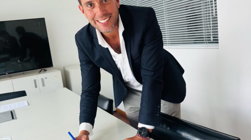 TRES LOMAS FIRMÓ UN CONVENIO EN EL MARCO DEL PROGRAMA PUENTES PARA FORTALECER LA EDUCACIÓN UNIVERSITARIA LOCAL