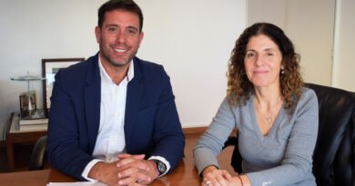INTENSA AGENDA DE GESTIONES DEL INTENDENTE SPINOLO SAYAGO EN LA PLATA PARA IMPULSAR OBRAS, VIVIENDAS Y PROYECTOS PARA TRES LOMAS