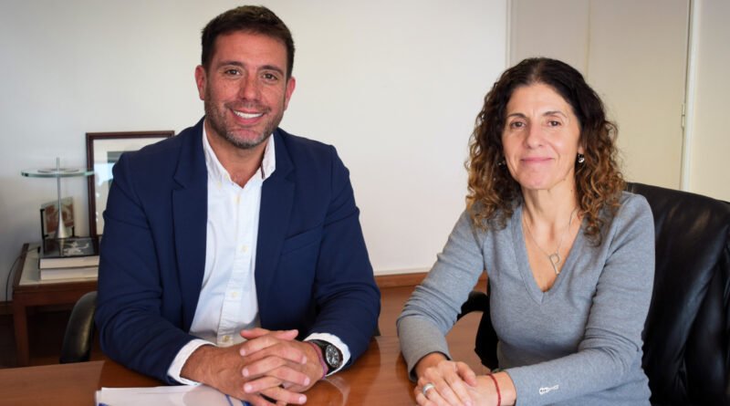 INTENSA AGENDA DE GESTIONES DEL INTENDENTE SPINOLO SAYAGO EN LA PLATA PARA IMPULSAR OBRAS, VIVIENDAS Y PROYECTOS PARA TRES LOMAS