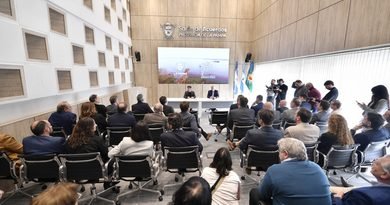 LA PAMPA: Kicillof y Ziliotto firmaron convenios para la prevención y mitigación de los efectos del fenómeno El Niño Además, suscribieron acuerdos de asistencia recíproca en materia de salud, turismo y desarrollo social, entre otras áreas.