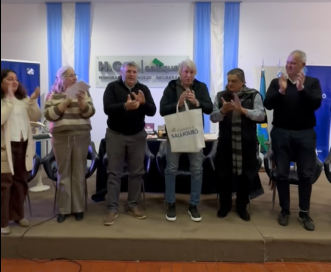 💙 CON UN EMOTIVO HOMENAJE, RECONOCIMOS AL DR. OSCAR MAGROTTI