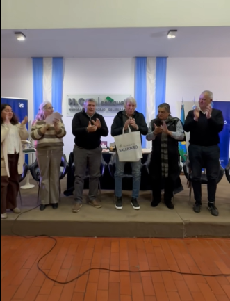 💙 CON UN EMOTIVO HOMENAJE, RECONOCIMOS AL DR. OSCAR MAGROTTI
