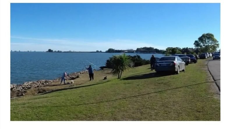 Encontraron muerto a un cuarto pescador tras el naufragio en Laguna del Monte: queda uno desaparecido