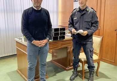 TRABAJO CONJUNTO PARA FORTALECER EL EQUIPAMIENTO DE LA COMISARÍA LOCAL