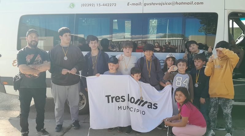 Destacada actuación de la delegación de Tres Lomas en el Torneo de Ajedrez «6 Ciudades» de Salliqueló